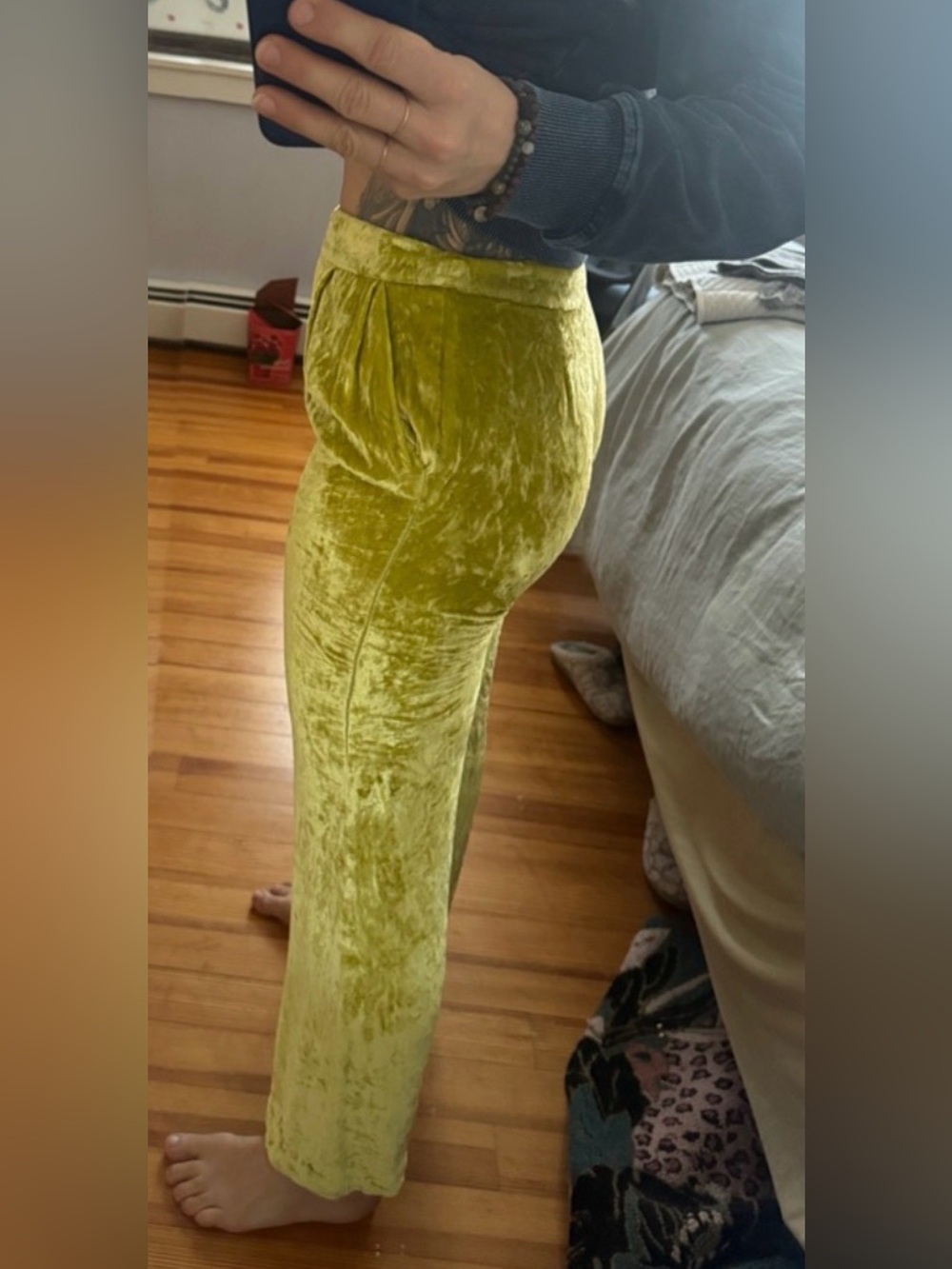 Diane Von Furstenberg crushed velvet pants with pockets and pleats